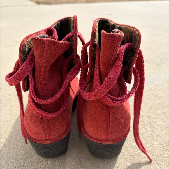 Fly London Women's Red Suede Yama Ankle Boots Y2K - Size US 9 - Picture 3 of 10